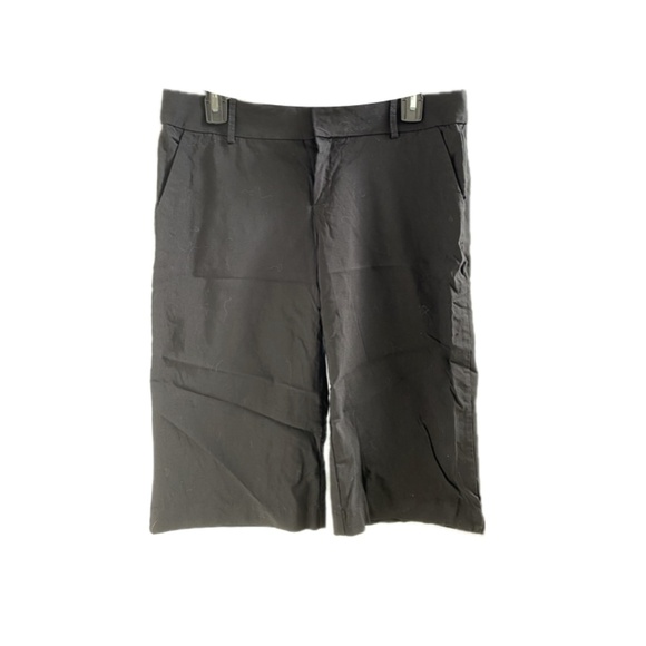 Bermuda Black Shorts Size: 9 - Picture 1 of 9